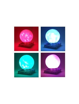 sfera di cristallo luminosa da mago