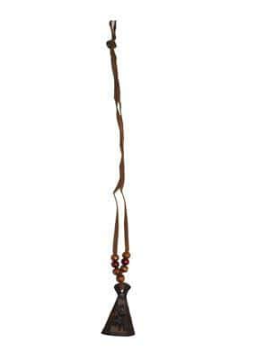 collana da indiano con ciondolo