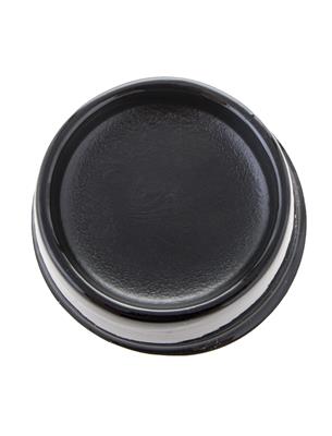 crema colore nero
