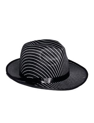 cappello nero gessato da gangster