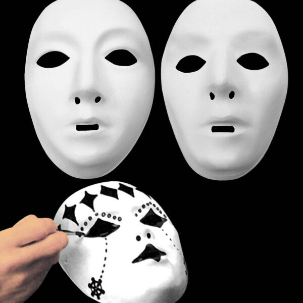 maschera bianca da dipingere in modelli assortiti