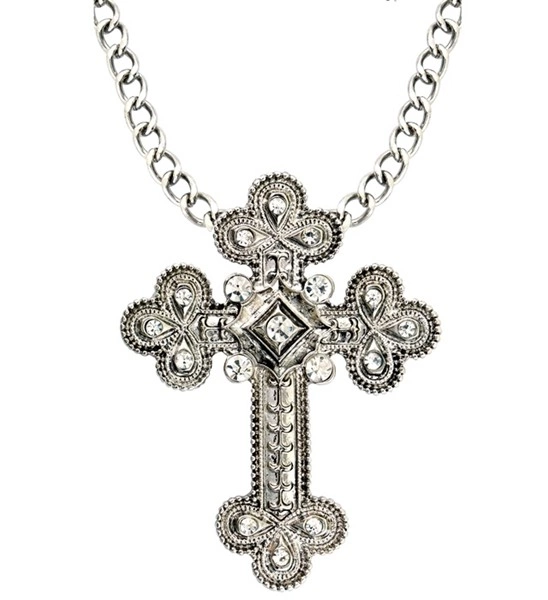 collana con croce gotica grande (copia)