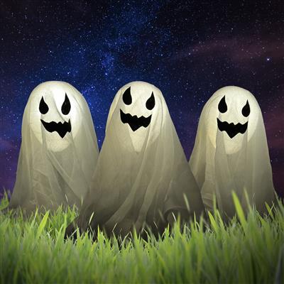 scenografia animata fantasma con catene (copia)