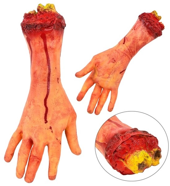 mano mozzata e insanguinata (copia)