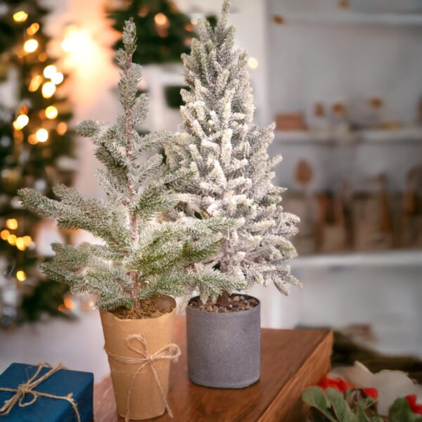 albero di natale da tavolo innevato con pigne e base in juta – 75 cm (copia)