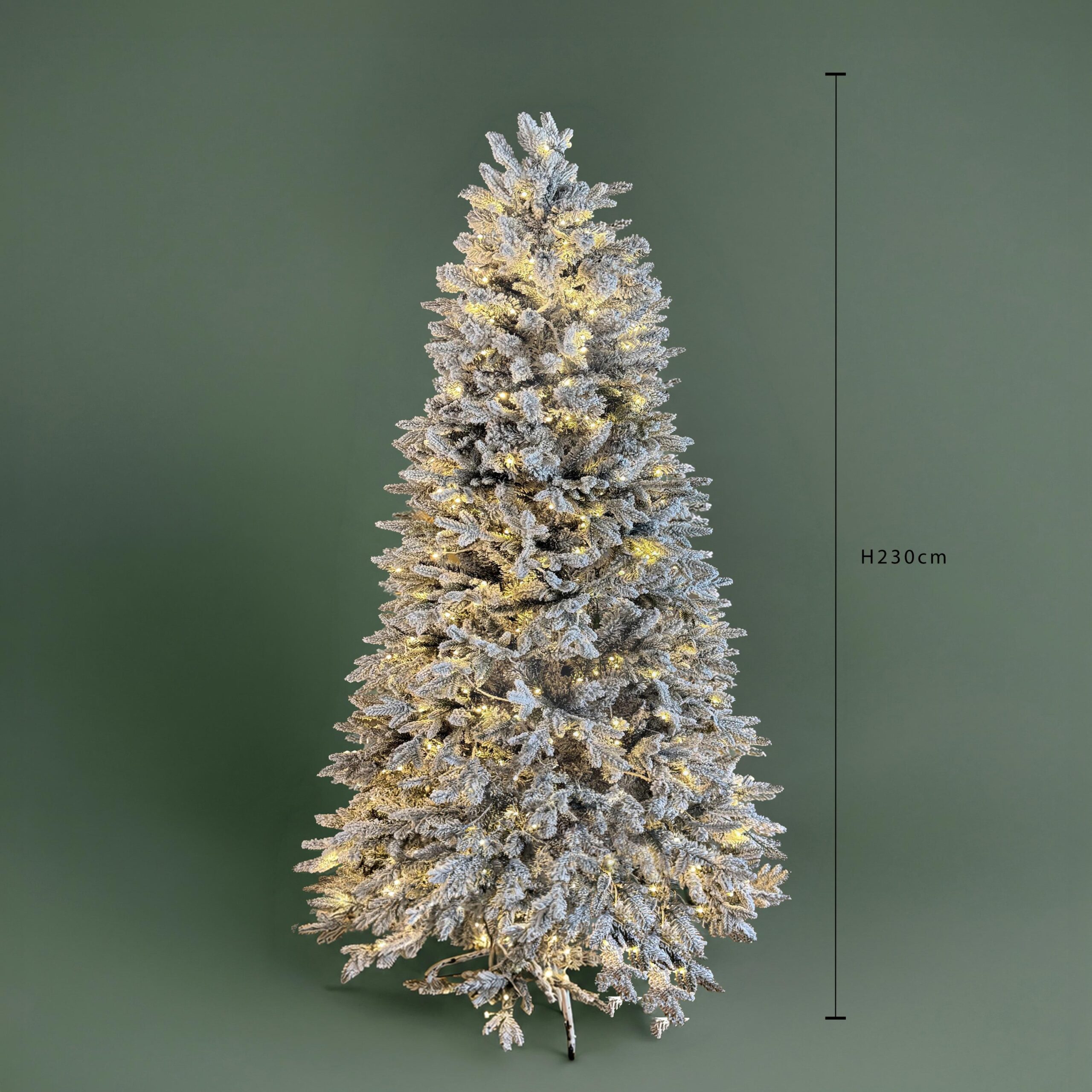 albero di natale nobilis innevato 230 cm con 500 led – 2159 rami (copia)
