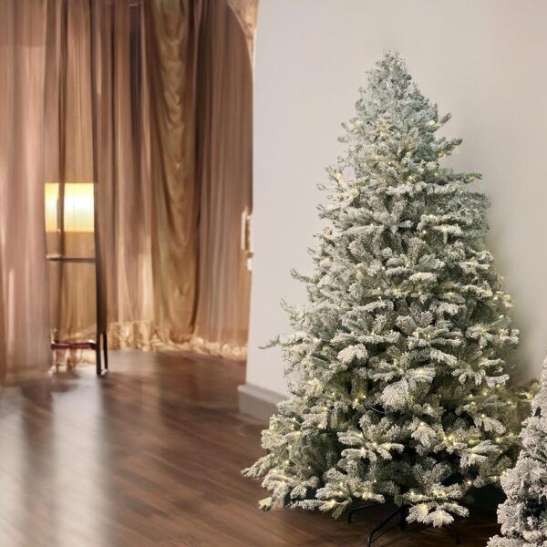 albero di natale slim innevato 195 cm – 875 rami effetto neve (copia)
