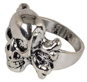 Anello a Teschio