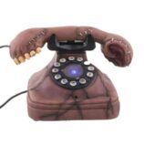 Telefono in Pelle Umana con Suoni