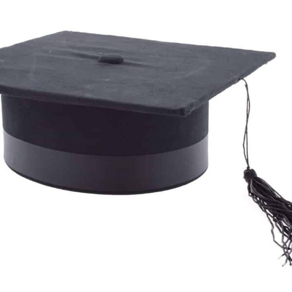 Cappello Nero da Laureato