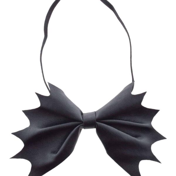Papillon Nero a Pipistrello