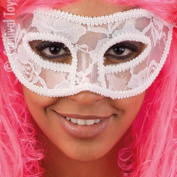 Maschera in Pizzo Bianca